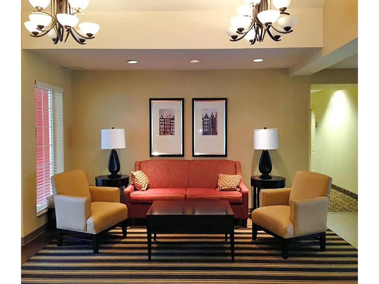 Entire apartment, Queen bed, Ri Shower, Nsmk|Kitchen|Studio 6 Fishkill in Fishkill, Dutchess County