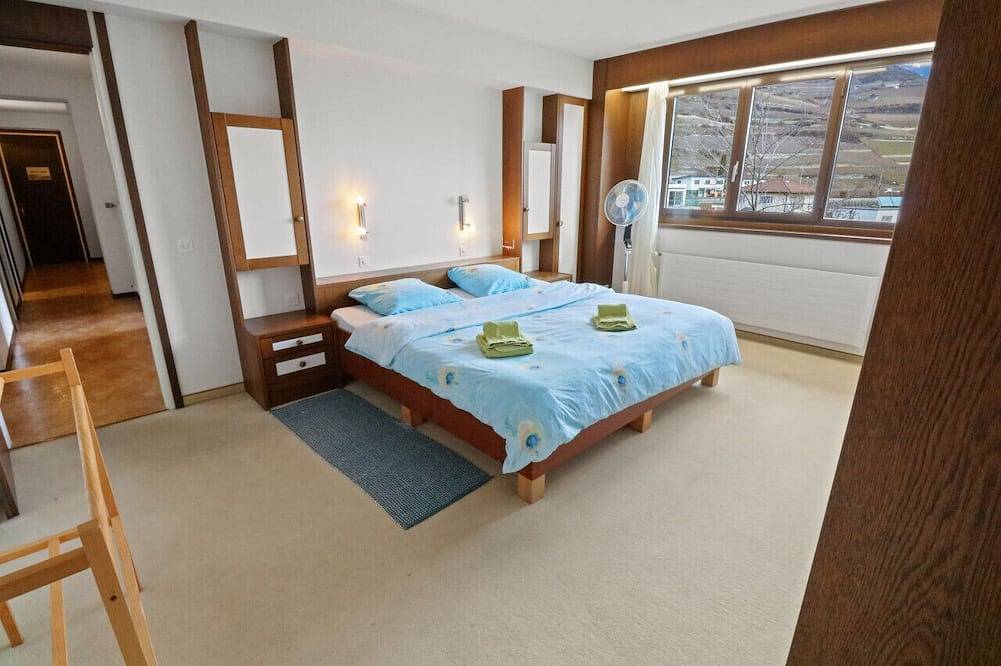 Ganze Wohnung, Appartement au Coeur du Vignoble in Salgesch, Leukerbad & Umgebung