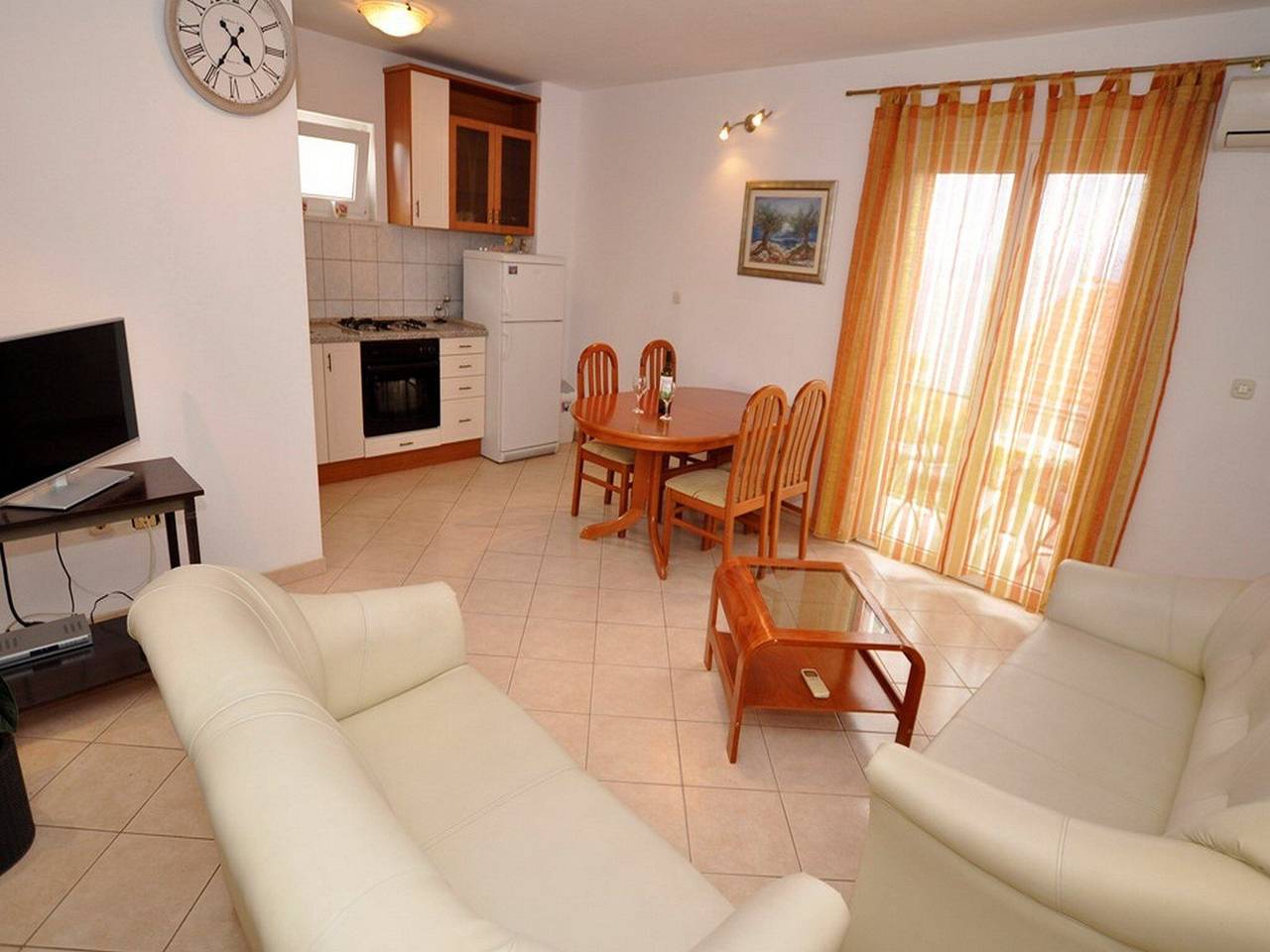 Ganze Wohnung, Apartments Seagull - Comfort Two Bedroom Apartment with Sea View Balcony (Tonko) in Postira, Brac