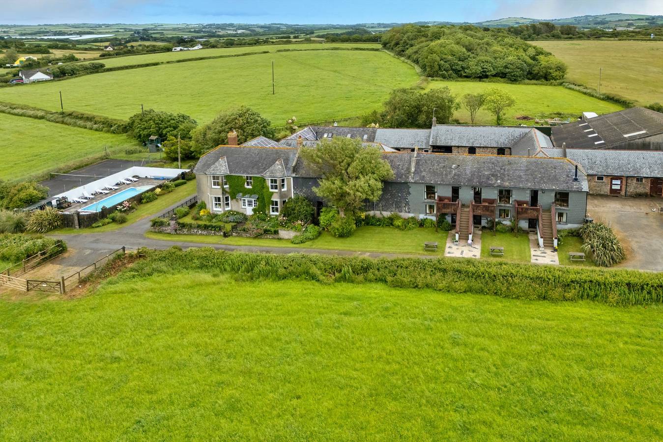 Squire, Quinceborough Farm in Pentire Point - Widemouth