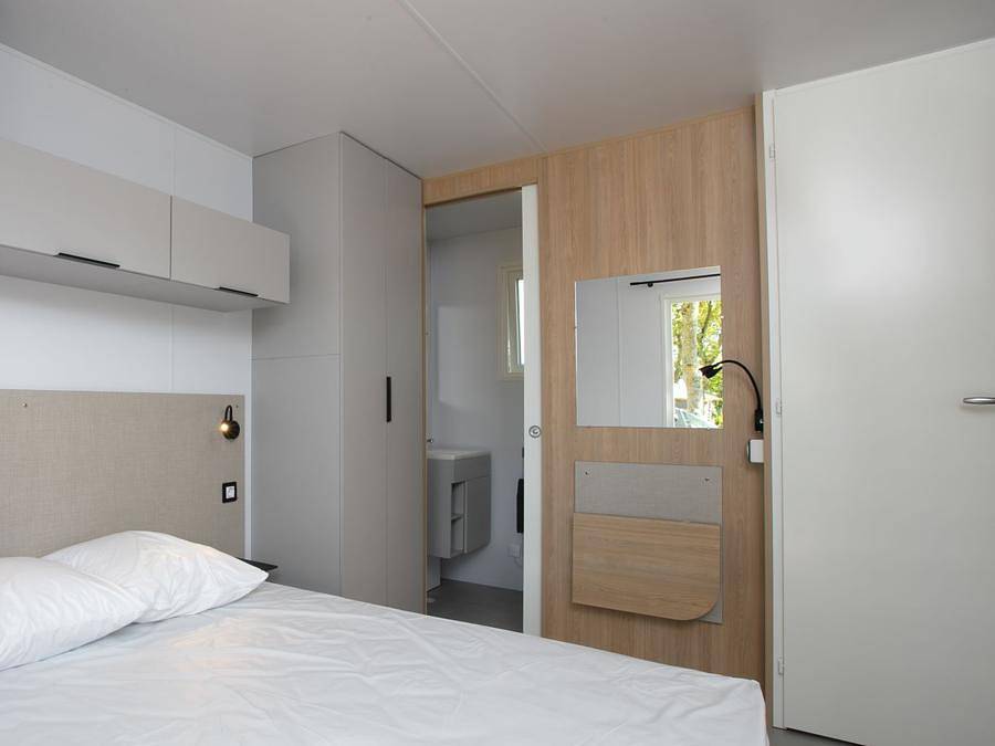 Flower Camping Le Haut Dick - Mobilheim 2 personen - Premium 23m² - 1 Schlafraum - getrenntes Bad/Wc - Geschirrspülmaschine - Terrasse - Tv in Carentan les Marais, Saint-Lô und Umgebung