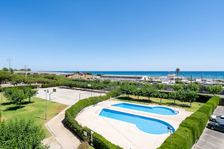 Gîte pour 10 personnes, avec bassin pour enfant et jardin à Torredembarra - 3