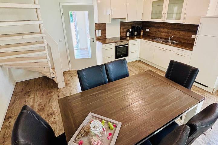 Ferienhaus für 6 Personen, mit Terrasse und Garten in Horumersiel