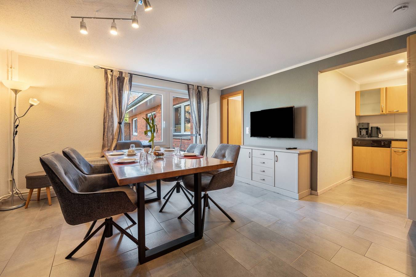 Ganze Wohnung, Ferienwohnung "Ankerplatz" mit Privatem Garten in Osterbruch, Cuxland