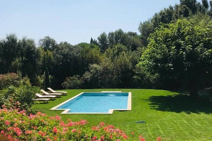 Villa mit pool für 8 Personen, mit Terrasse und Garten in Saint-Tropez