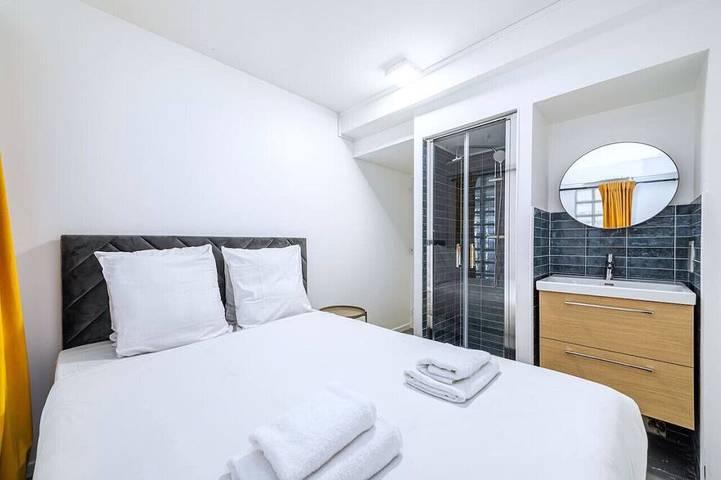 Gîte pour 8 personnes à Les Lilas - 2