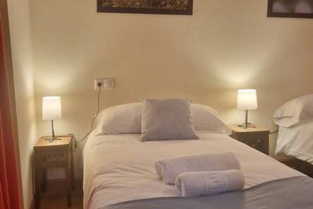 Ganze Wohnung, 21A04 Felechosa apartment near the ski resorts in Felechosa, Aller