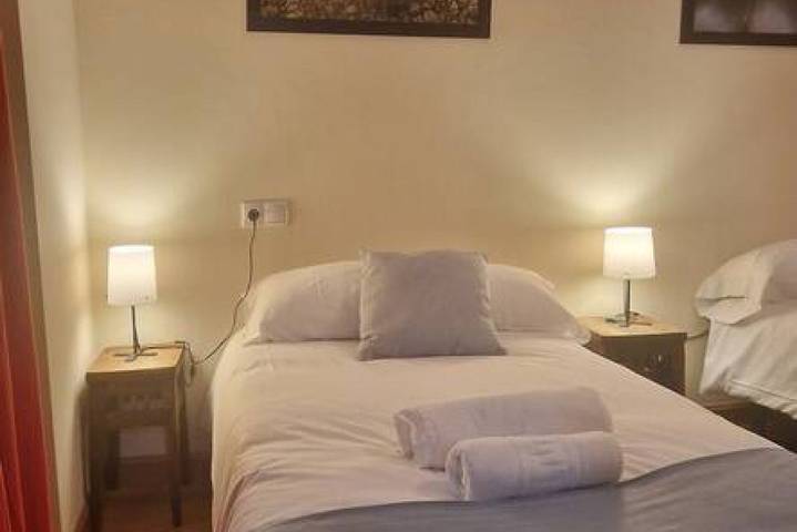Entire apartment, 21A04 Felechosa apartment near the ski resorts in Felechosa, Aller