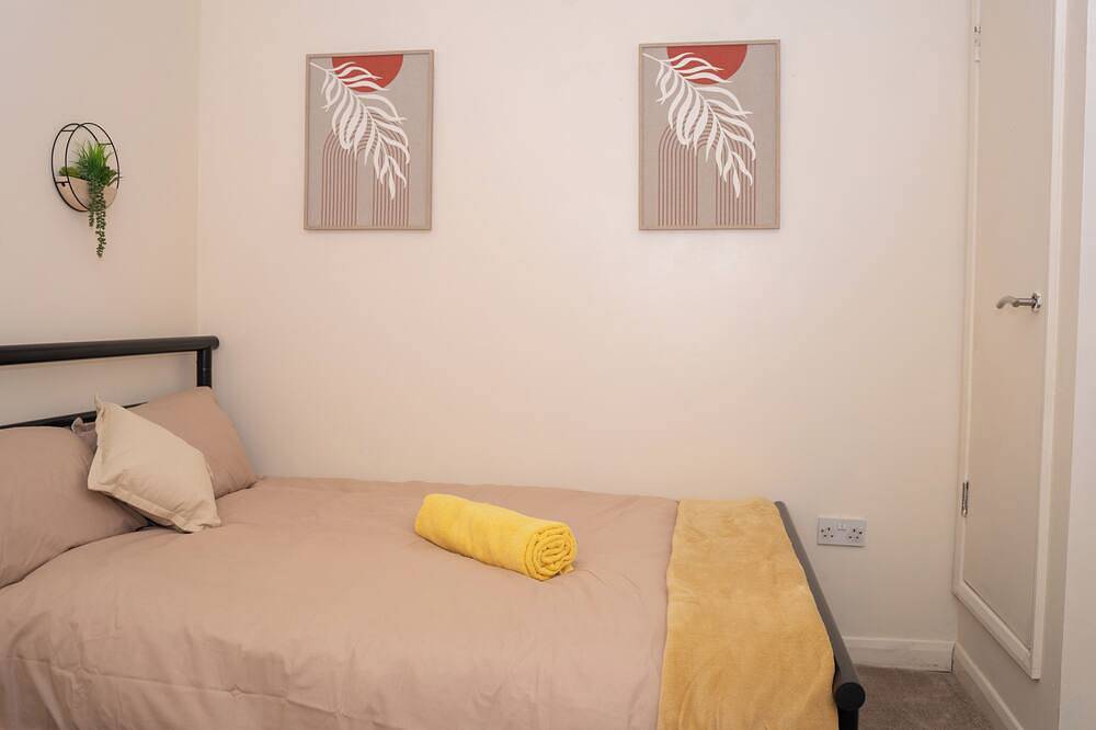 Apartamento entero, Steam Dream Swindon Town Centre sleeps up to 5 / free parking in Swindon, North Wessex Downs