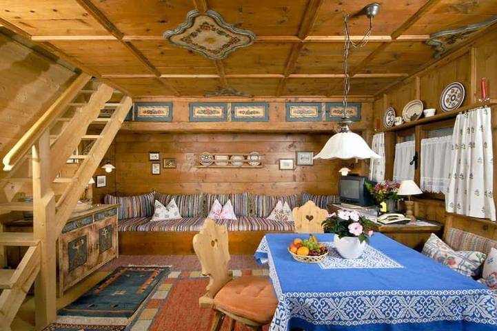 Bauernhof für 4 Personen, mit Pool und Sauna sowie Terrasse