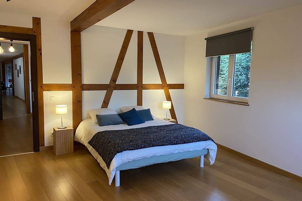 Gîte \"Les Figuiers\" Terrasse Jardin jacuzzi in Gougenheim, Région de Strasbourg