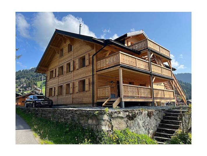 Location de vacances pour 8 personnes, avec Terrasse à Troistorrents