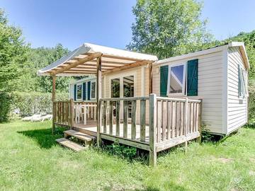 Camping pour 6 Personnes dans La Bastide-de-Sérou, Parc naturel régional des Pyrénées ariégeoises, Photo 1