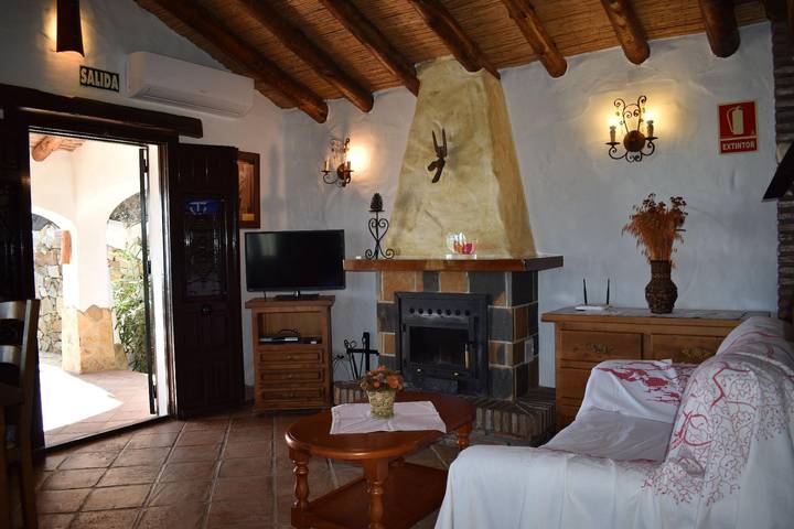 Finca für 4 Personen, mit Terrasse und Garten in Cómpeta - 3