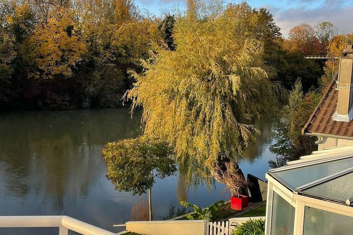 Location de vacances pour 8 personnes à Chennevières-sur-Marne