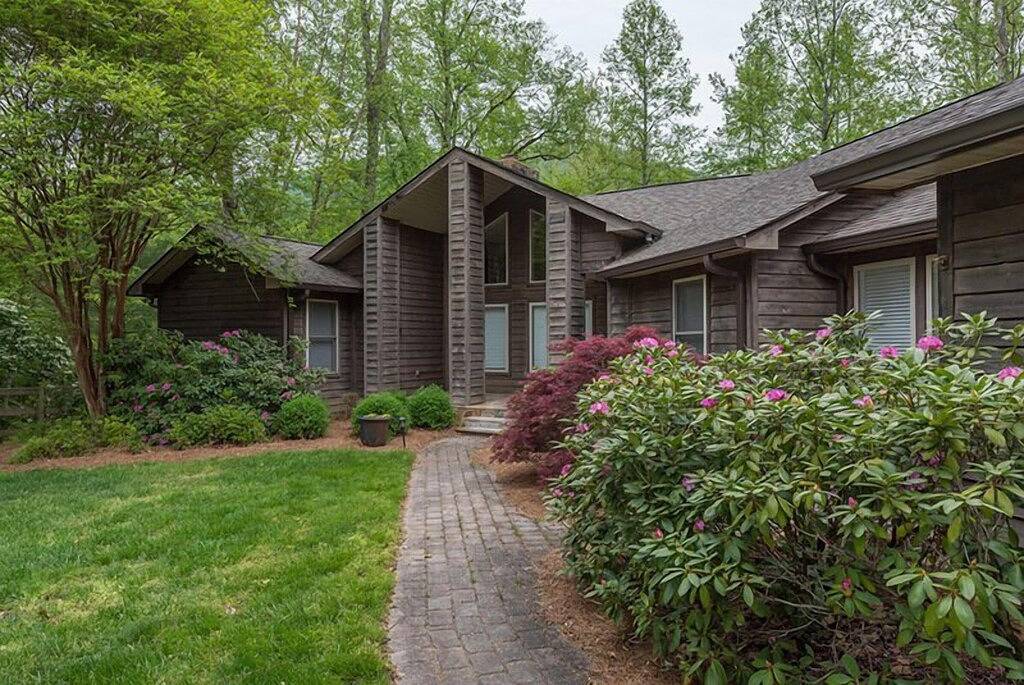 Erstaunliche Anmut auf Mackey Creek in McDowell County