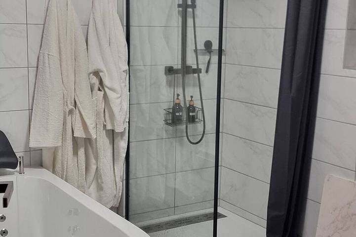 Gîte pour 4 personnes à Charmes-sur-Rhône - 4