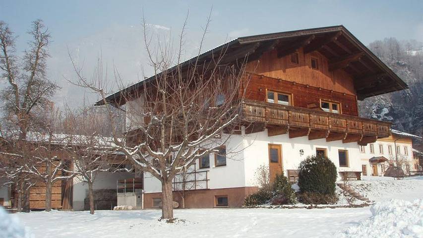 Ferienwohnung für 5 Personen, mit Garten im Zillertal - 2