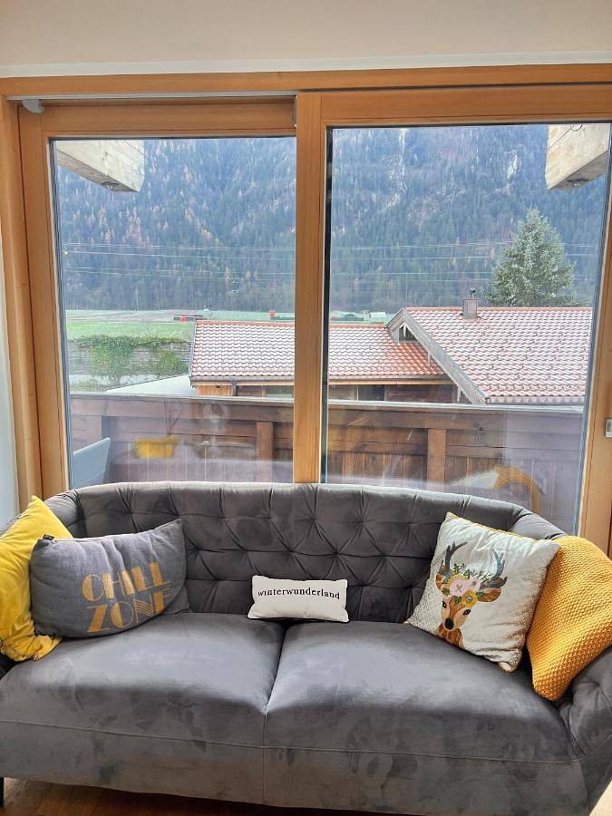 Ferienwohnung für 4 Personen, mit Balkon und Terrasse sowie Ausblick in Radfeld - 3