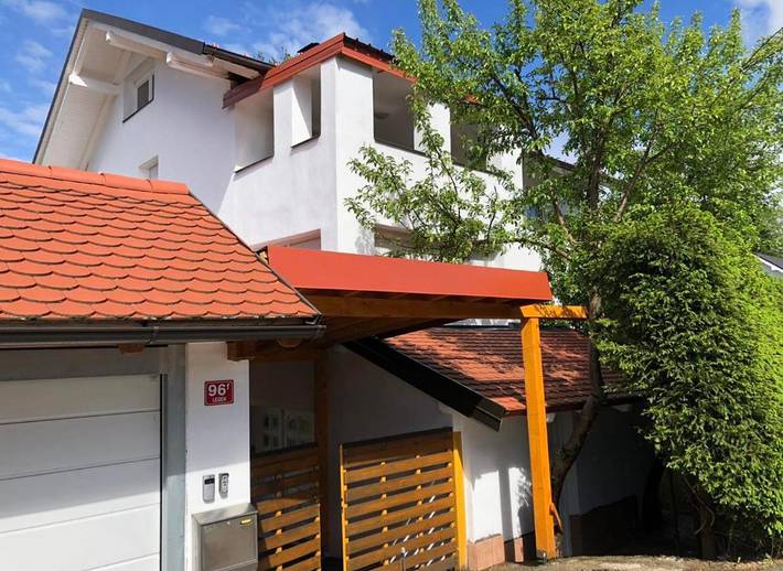 Ferienwohnung für 5 Personen, mit Terrasse und Ausblick, mit Haustier