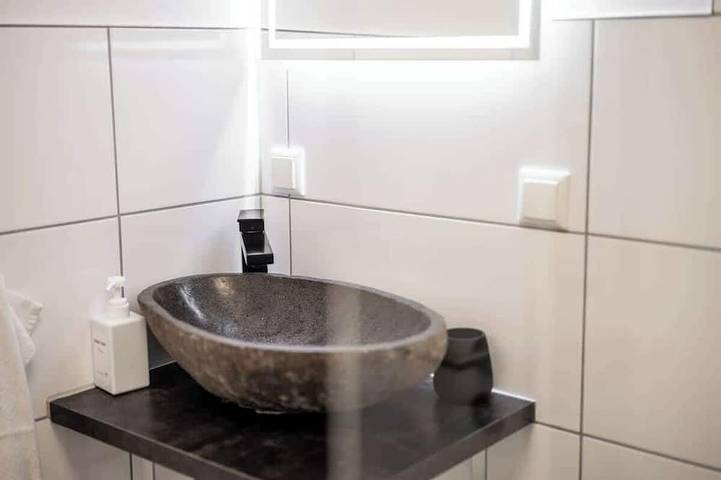 Appartamento intero, Hanseperle - Balkon, Smart-TV, zentral in Bremen in Neustadt Bremen, Brema
