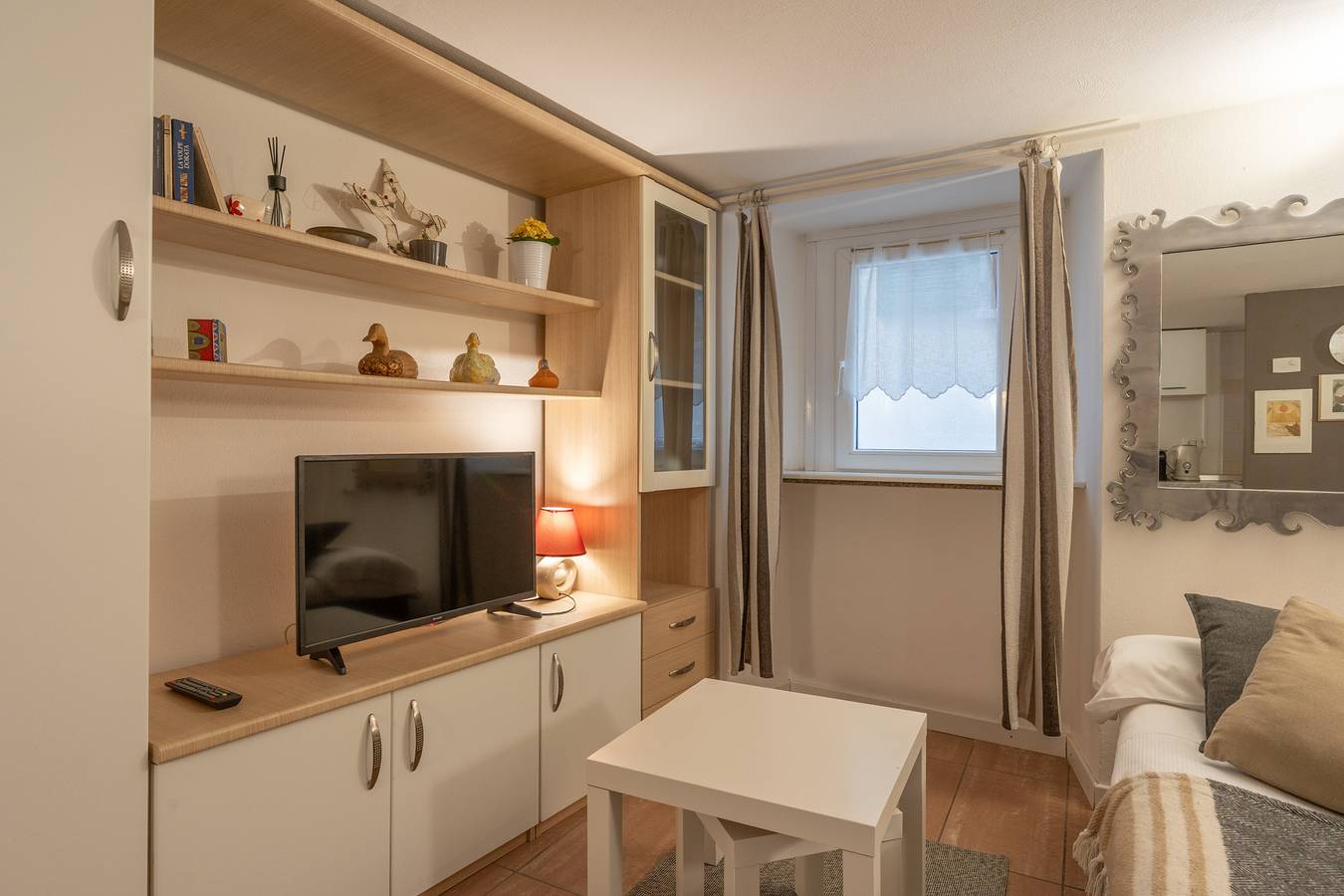 Ganze Wohnung, Bellano Studio 2 in Bellano, Orobie Alpen West