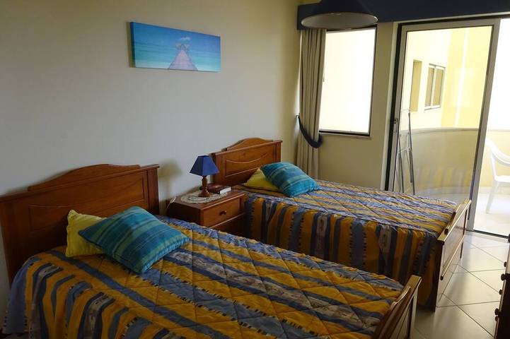 Ganze Wohnung, Ferienwohnung - 2   Räume - 4   Personen in Praia da Rocha, Portimão