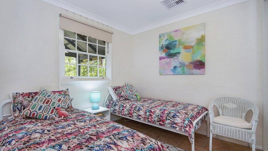 Loft Cottage by Holidayco. in Pearl Beach, New South Wales