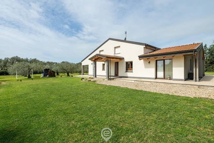 Ferienhaus für 6 Personen, mit Garten