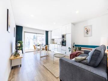 Casa De Férias para 4 Pessoas em Praia do Burgau, Parque Natural do Sudoeste Alentejano e Costa Vicentina, Foto 1