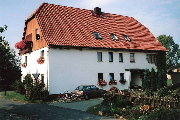 Ferienwohnung für 3 Personen, mit Garten