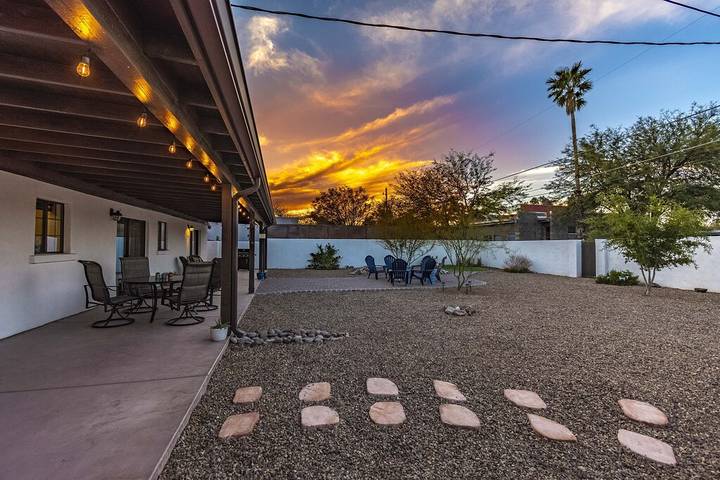 Vacation rental for 6 people, with garden in Tucson