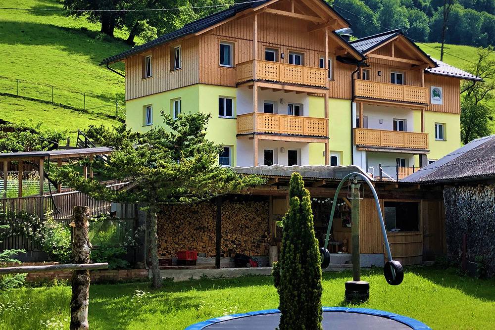 Ganze Ferienwohnung, Villa Goiseram - Ferienwohnung Lindi in Bad Goisern am Hallstättersee, Totes Gebirge