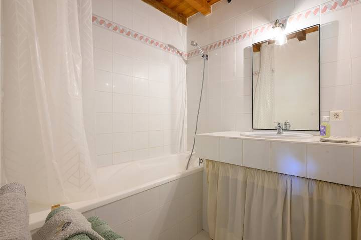 Appartement entier, Le Refuge de Sauveterre - Appt proche d'Avignon in Sauveterre, Région de Nîmes