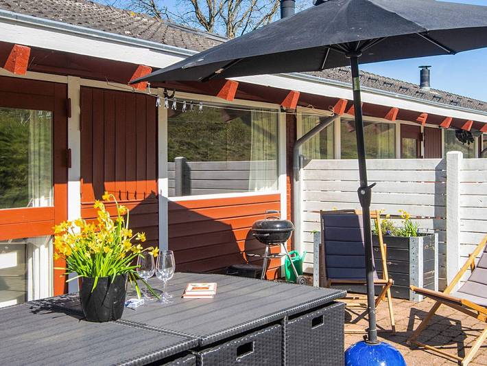Ferienhaus für 5 Personen, mit Terrasse und Pool sowie Garten, kinderfreundlich