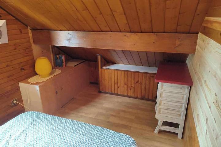 Haut de Chalet Le Bois de Cerf , Animaux Acceptés en Lisière de Foret in Les Angles, Parc naturel régional des Pyrénées catalanes