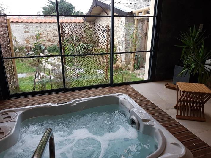 Maison de vacances pour 2 personnes, avec Jacuzzi ainsi que Terrasse et Jardin