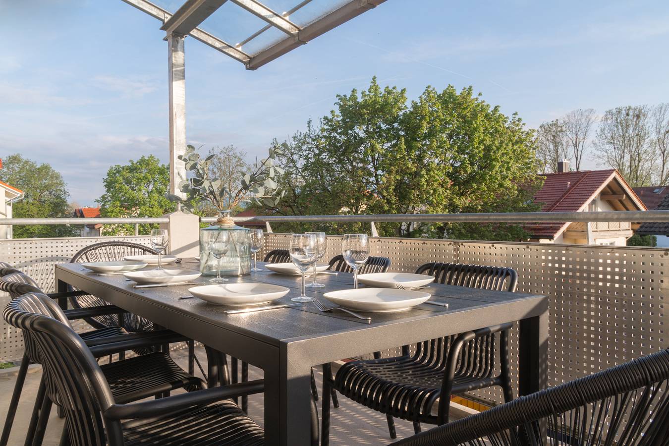 Ganze Ferienwohnung, Step Apartments - groß, luxuriös und zentral - Ferienwohnung mit drei separaten Schlafzimmern 103 qm in Bad Aibling, Landkreis Rosenheim