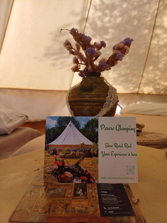 Tente pour 5 personnes, avec jardin ainsi que piscine et vue dans Sardaigne du Nord - 4