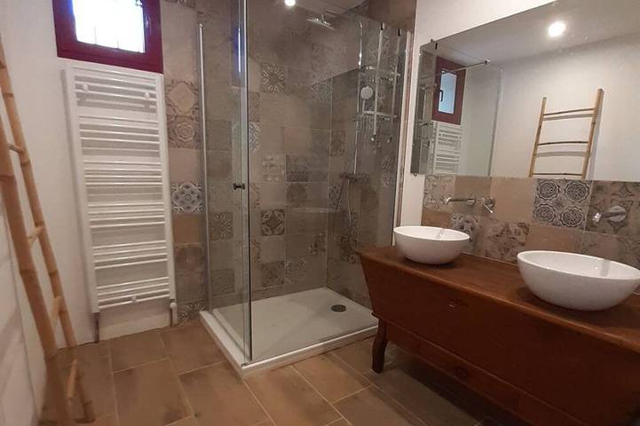 Location de vacances pour 8 personnes, avec jardin à Lambesc - 4