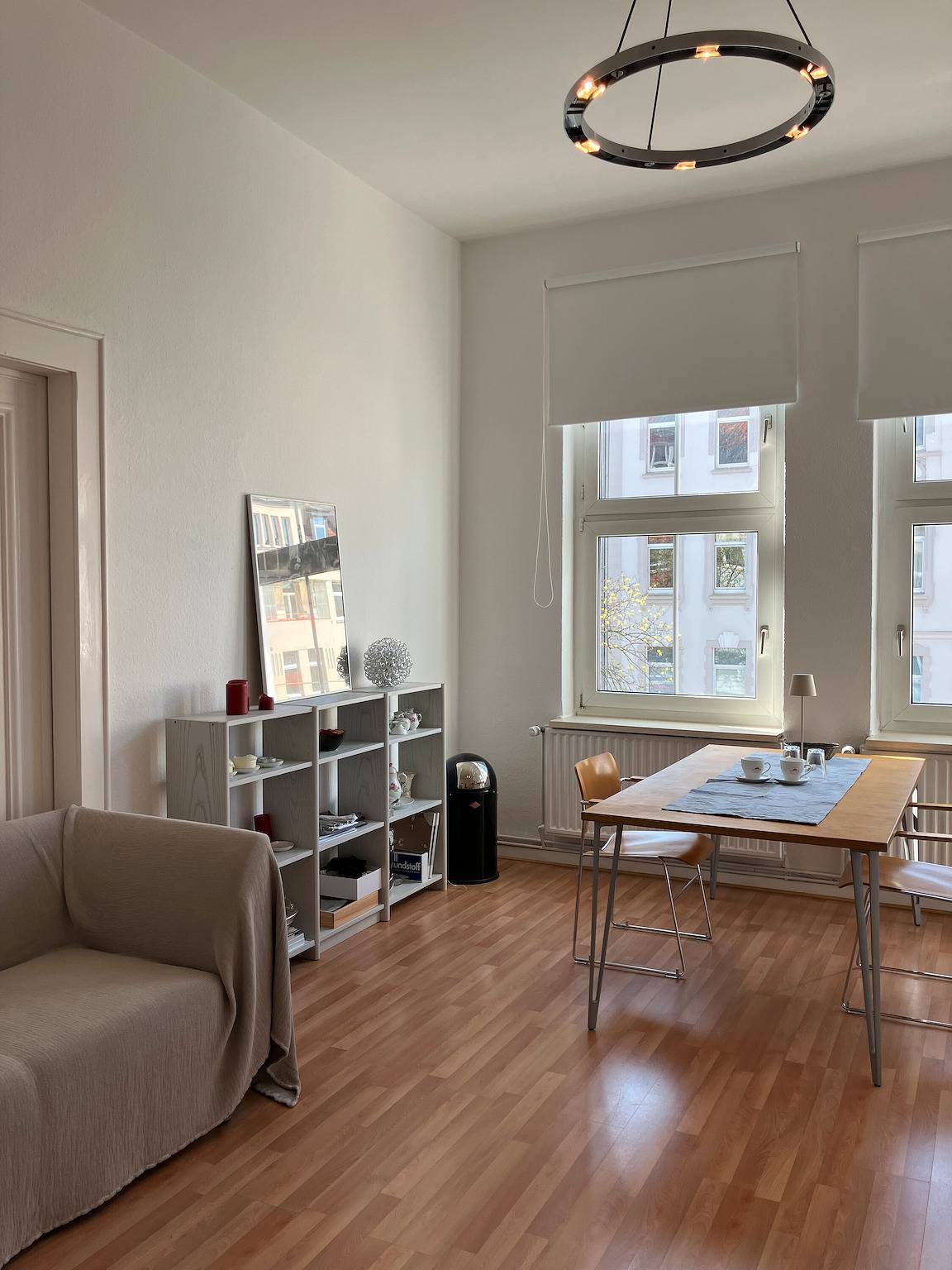 Habitación 'Das Weiße Zimmer Spezial H' con balcón y Wi-Fi in Vahrenwald-List, Hannover