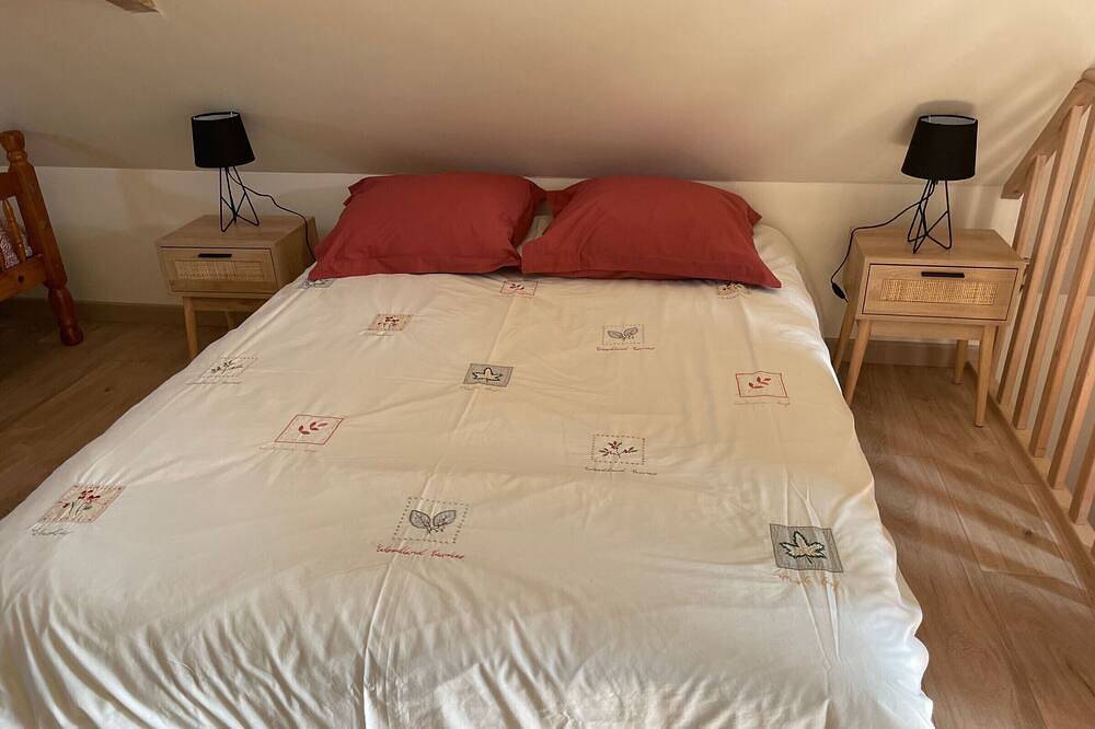 Gîte cosy au calme avec grand jardin, proche du Mans - Parking privé, Wifi fibre, équipements complets in Roézé-sur-Sarthe, Sarthe