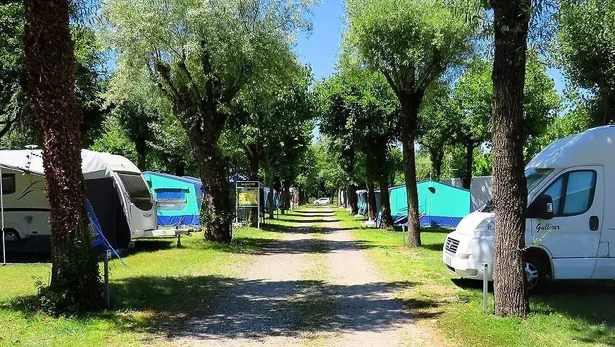 Chalet Classic 2 personen in Castelletto Sopra Ticino, Gemeente Castelletto Sopra Ticino
