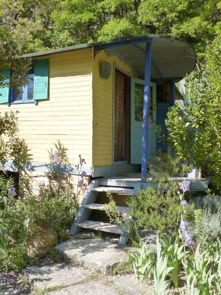 Location de vacances pour 2 personnes, avec vue et jardin à Aubres - 3