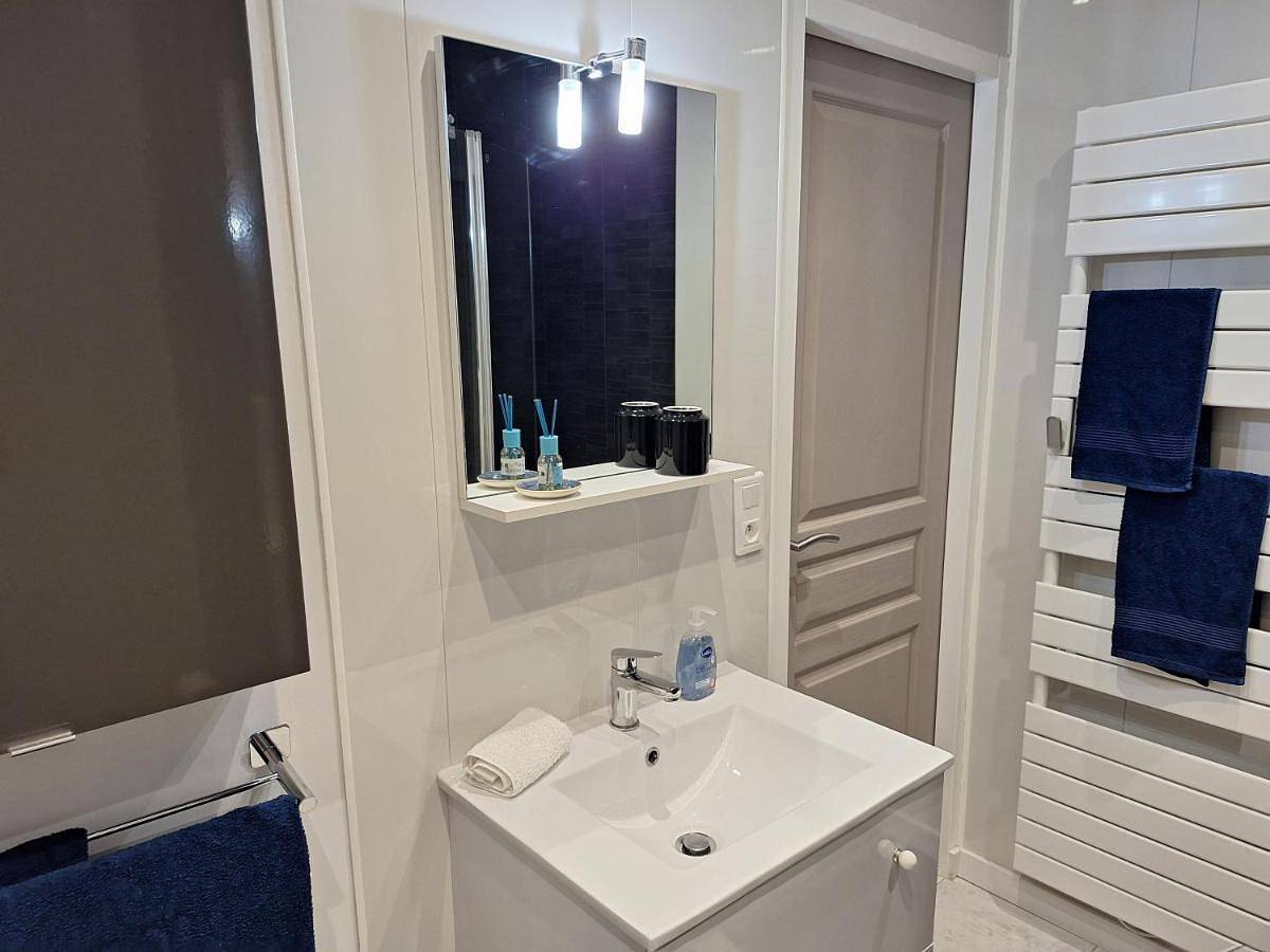 Chambre Nina climatisée in Agen, Région d'Agen