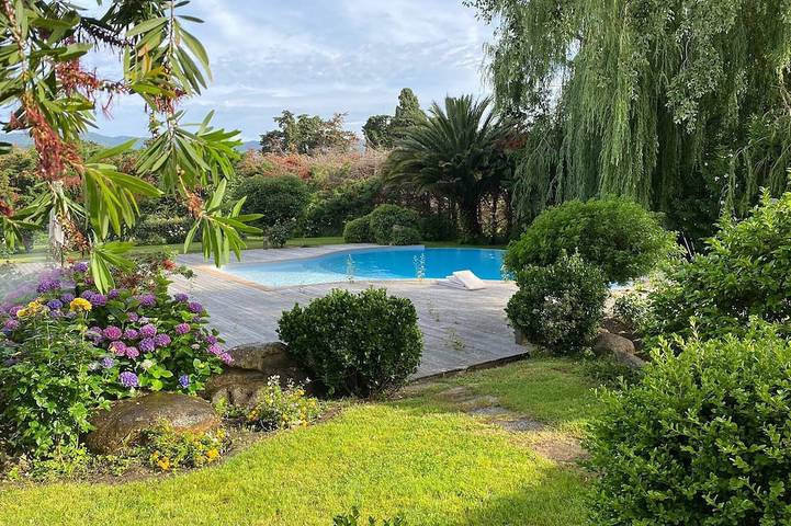 Villa pour 6 personnes, avec balcon et jardin à Olmeto