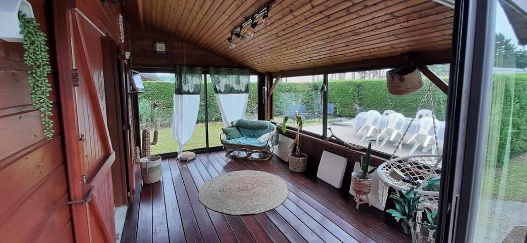 Gîte pour 8 personnes, avec jacuzzi et jardin à Lingreville