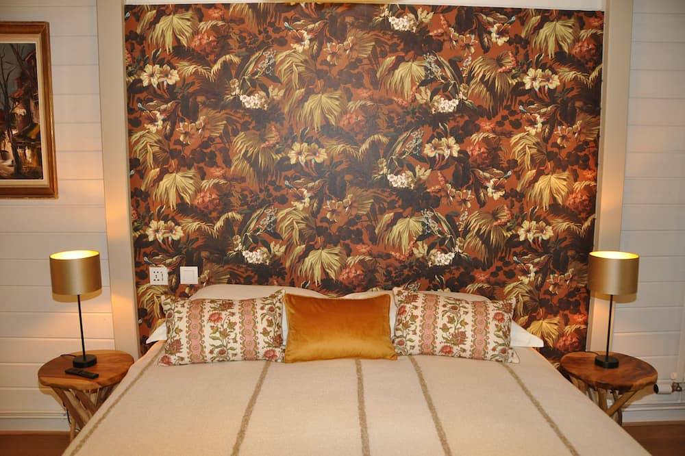 New - Bed & Breakfast on garden in the center of L'isle Adam - Le clos de l'isle in L'Isle-Adam, Valle del Oise