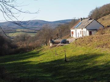 Gîte pour 2 personnes, avec jardin et vue à Chissey-en-Morvan