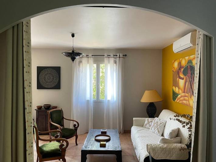 Maison d’hôte pour 4 personnes, avec jardin et vue à Garrigues-Sainte-Eulalie